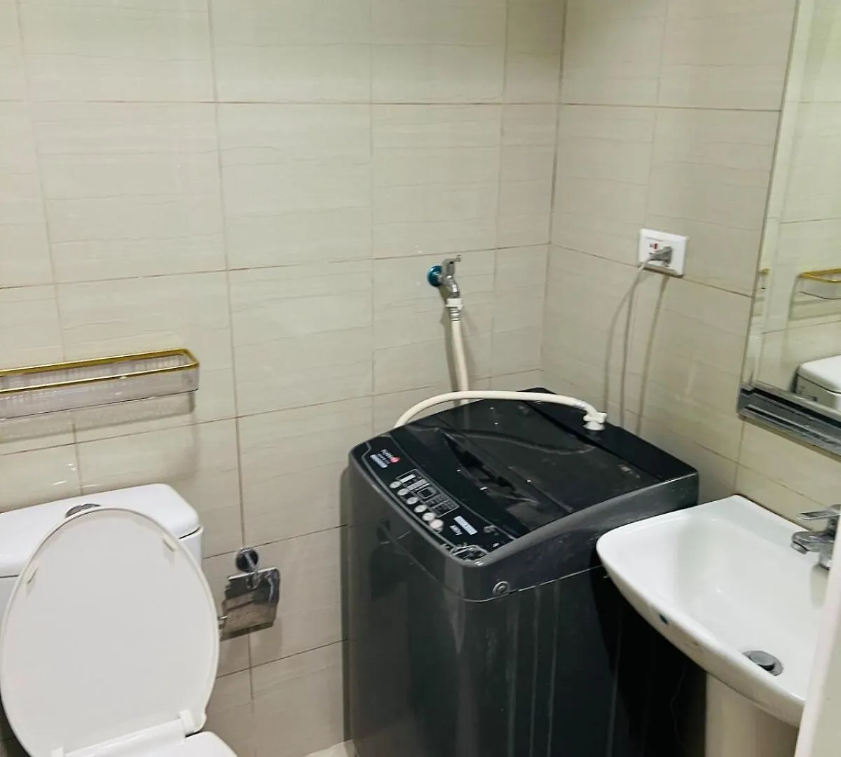 Apartment Rm# 839 B Shore 1 Manila